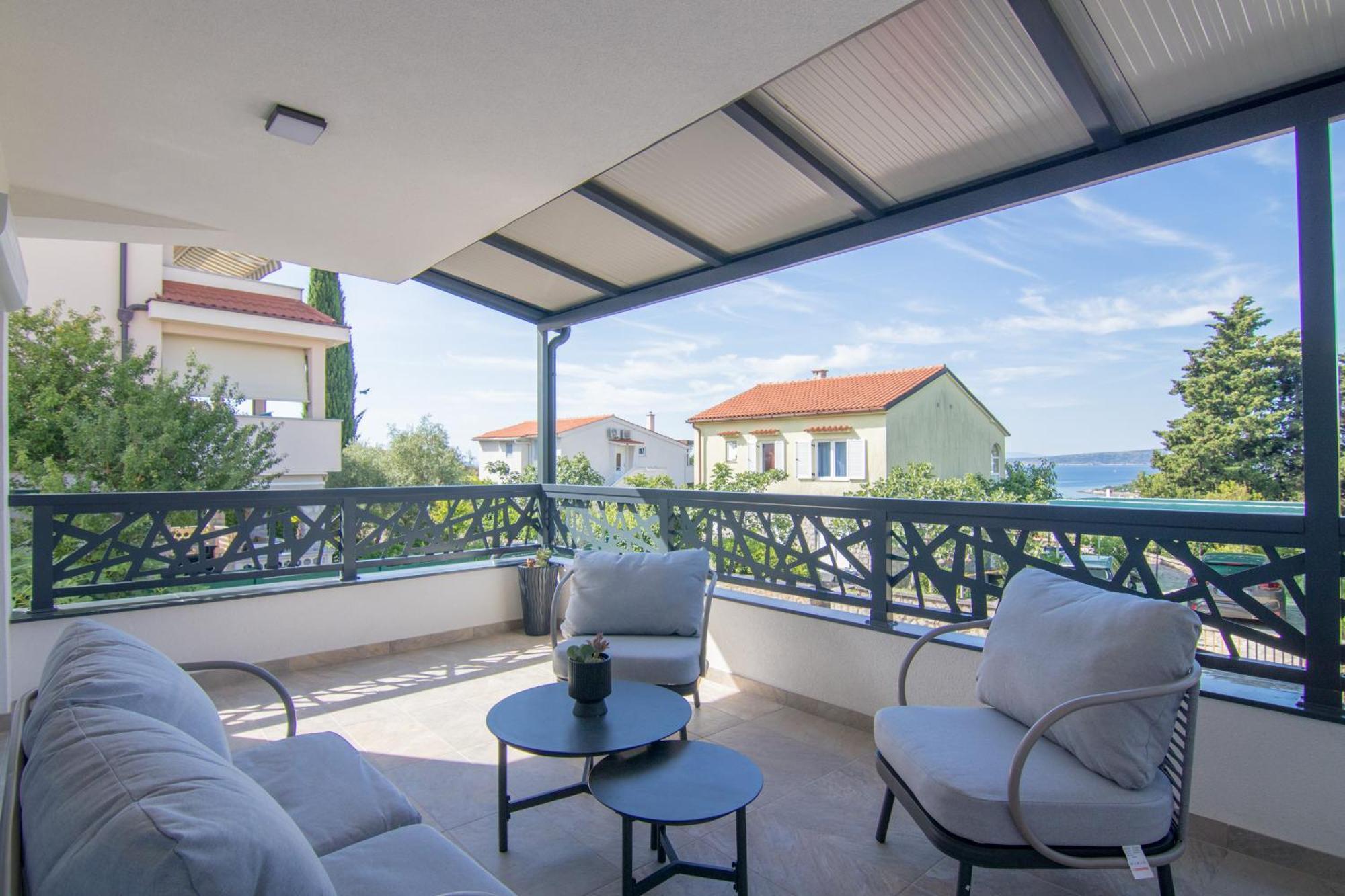 Apartments Flowers Крк Екстер'єр фото